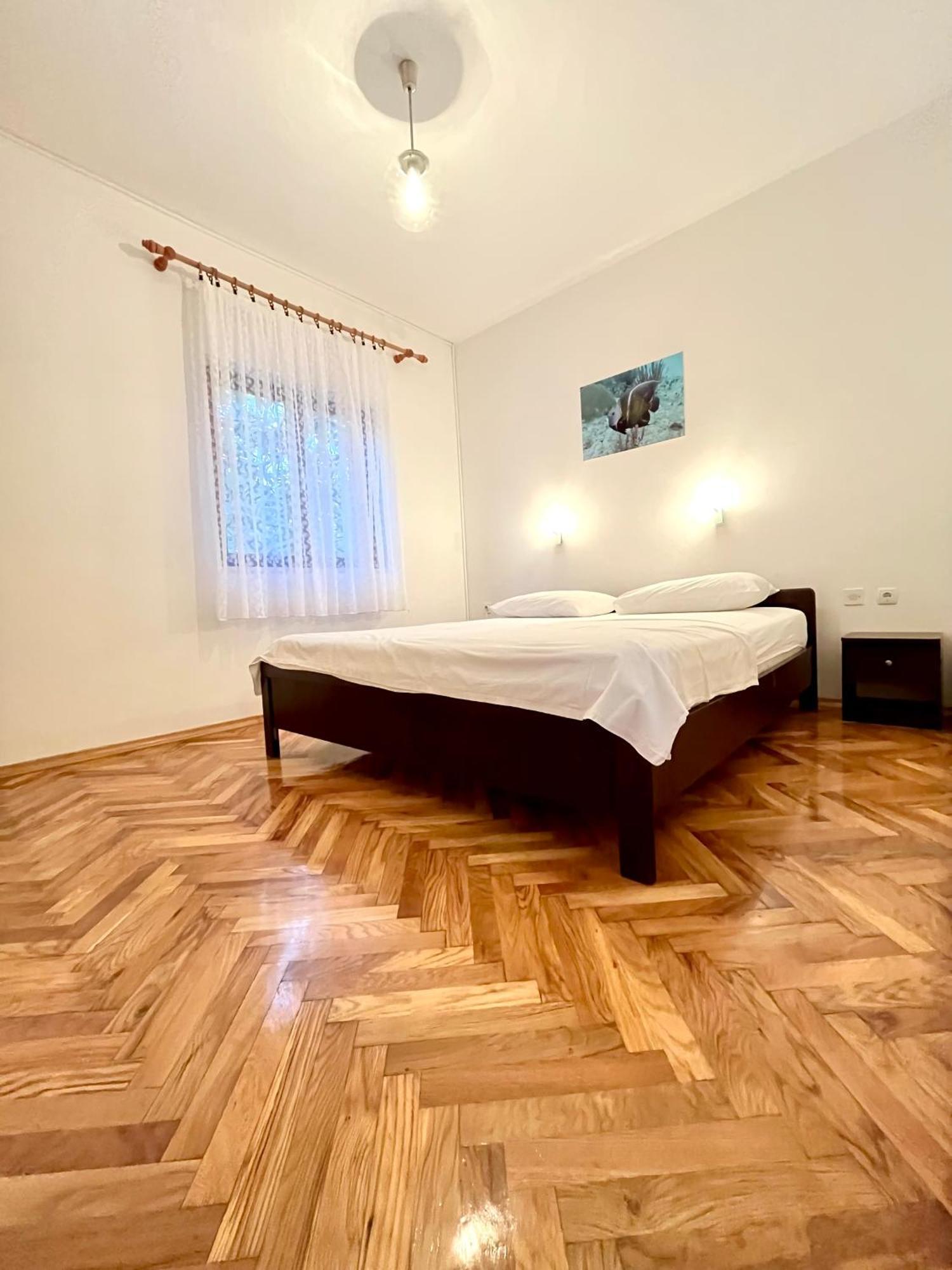 Apartments Martina Primosten Ngoại thất bức ảnh