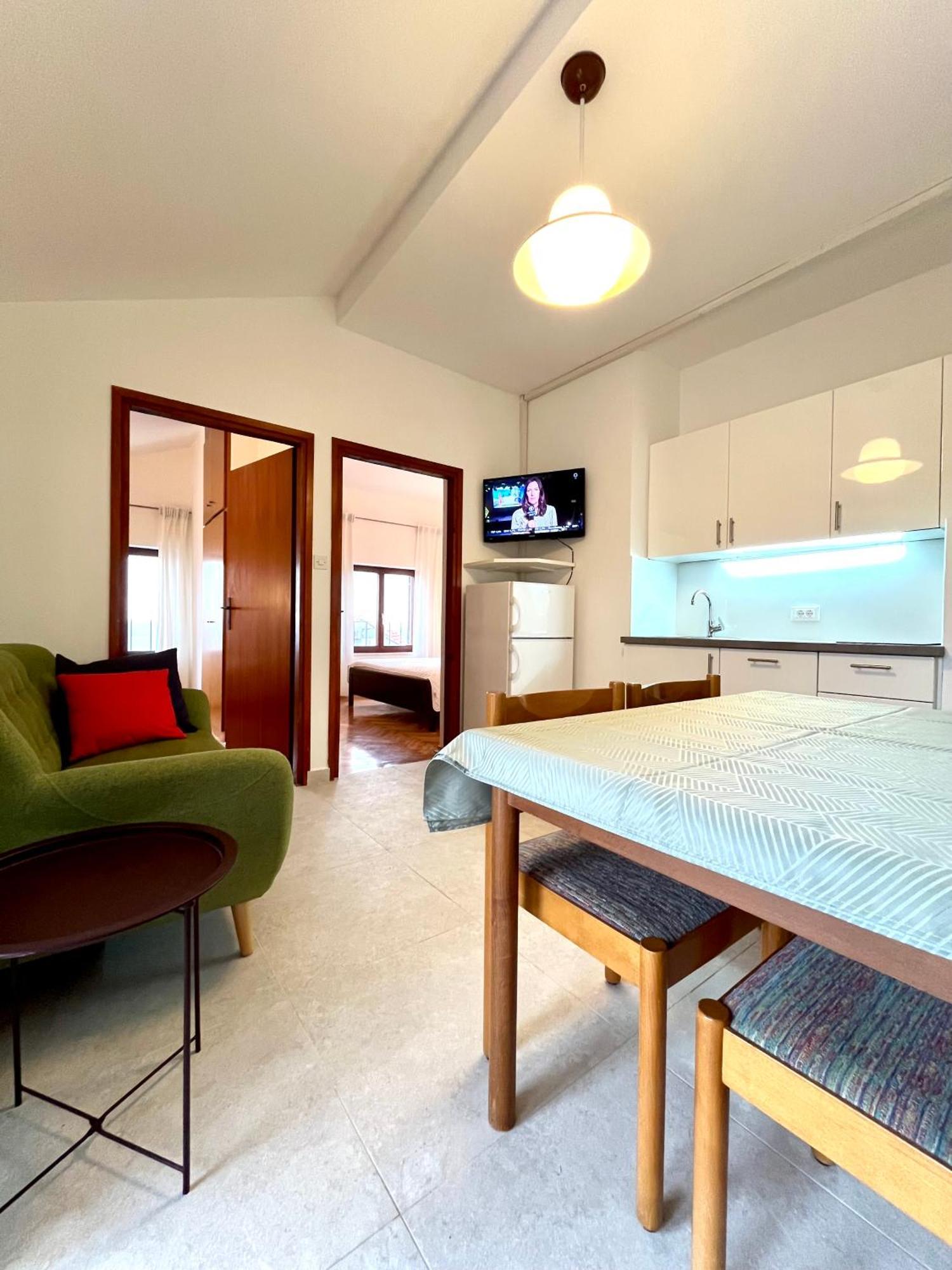 Apartments Martina Primosten Ngoại thất bức ảnh