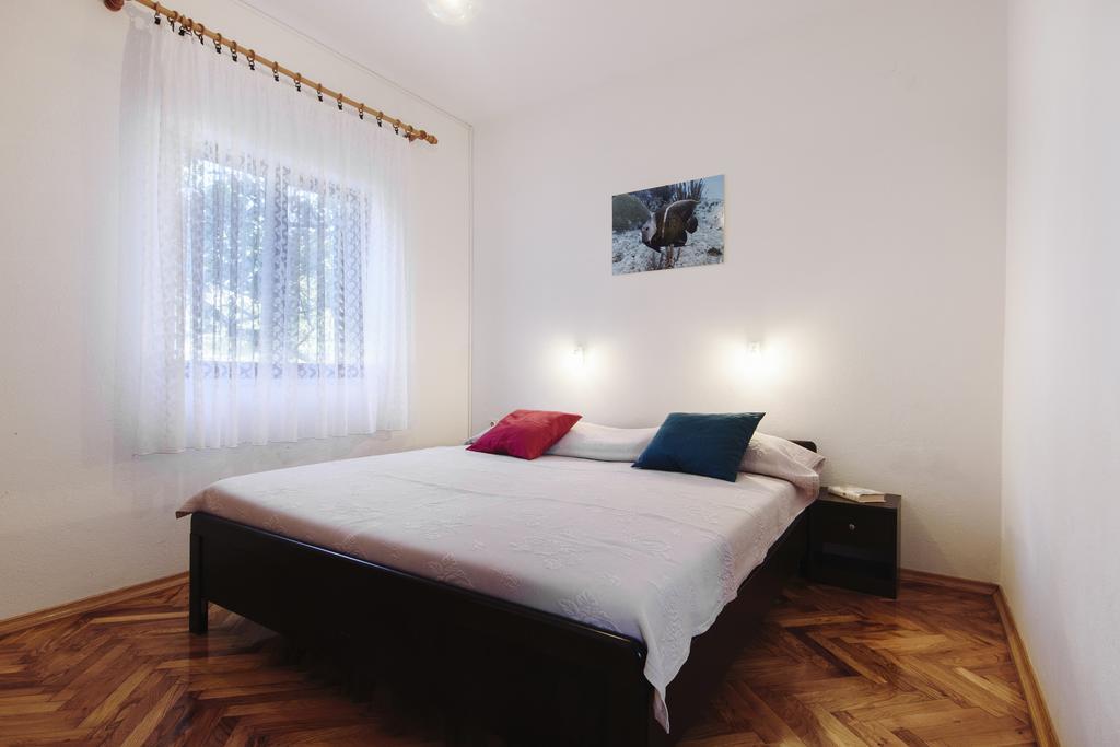 Apartments Martina Primosten Ngoại thất bức ảnh