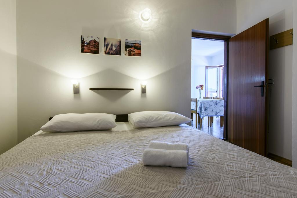 Apartments Martina Primosten Ngoại thất bức ảnh
